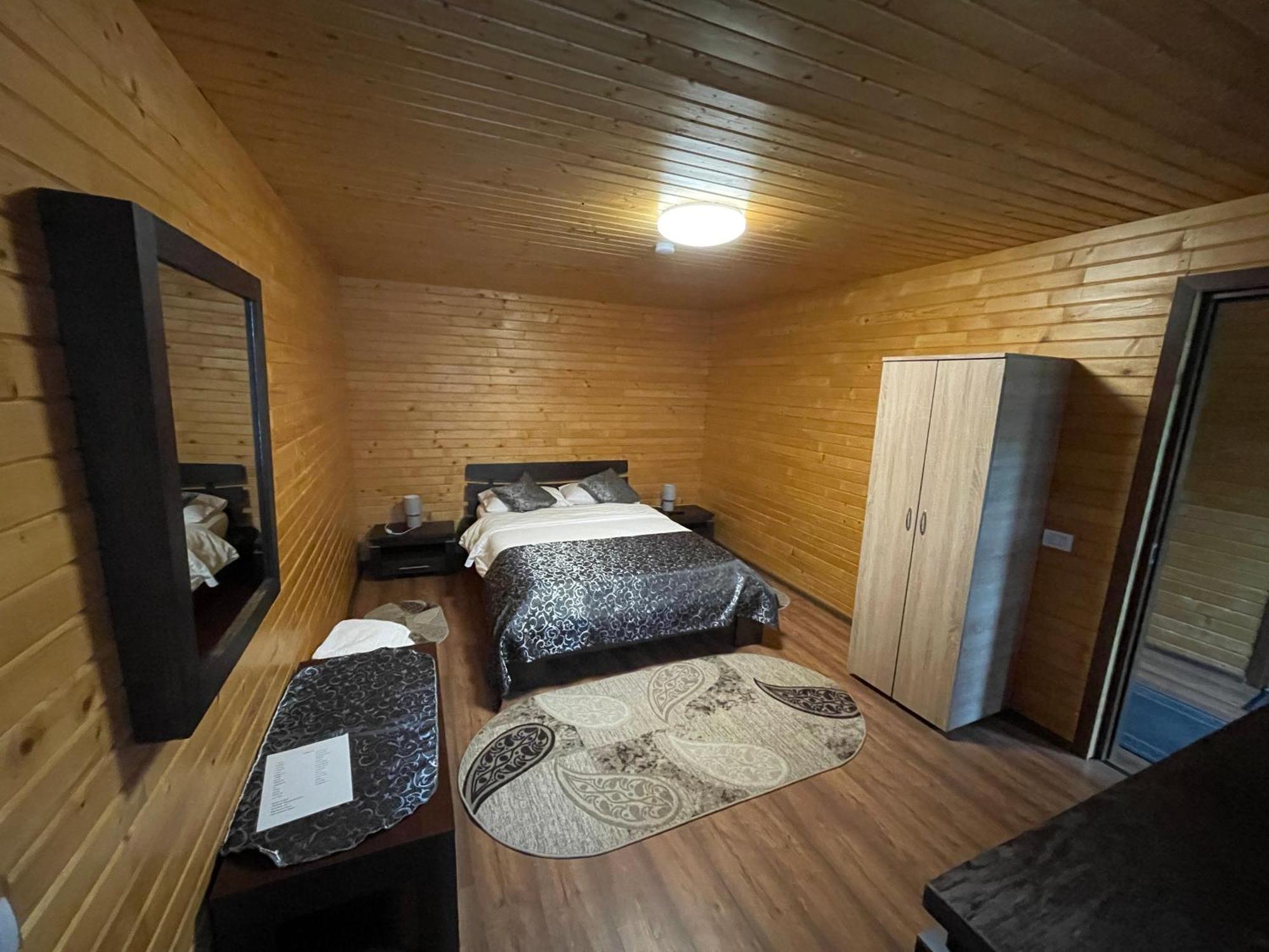 Camping Dragoske Ciofrîngeni Exteriér fotografie